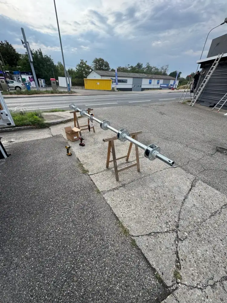 Installation et pose de rideau métallique à Paris 16